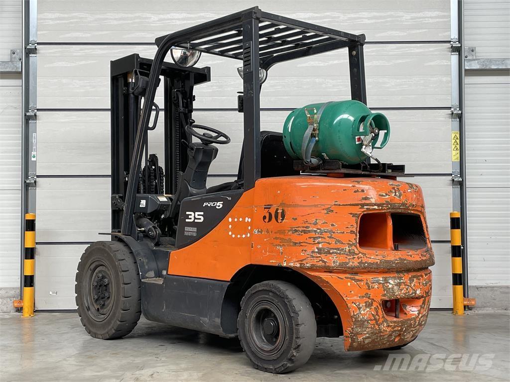 Doosan G35C-5 LPG'li forkliftler