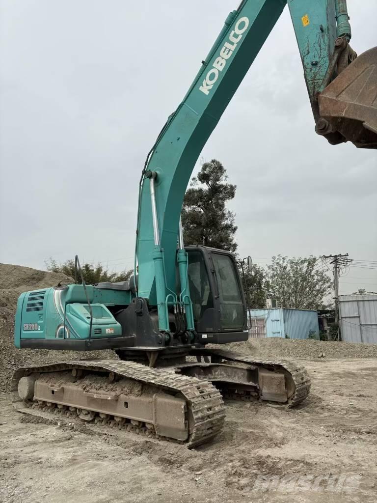 Kobelco SK260 Paletli ekskavatörler