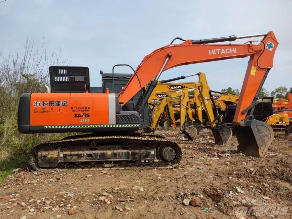 Hitachi ZX200 Paletli ekskavatörler