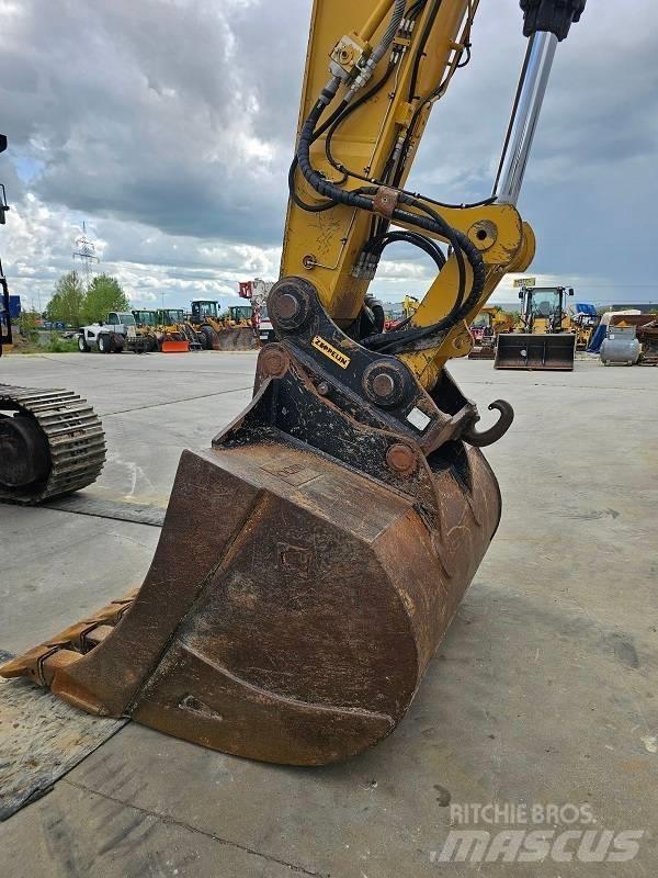CAT 336FLN Paletli ekskavatörler