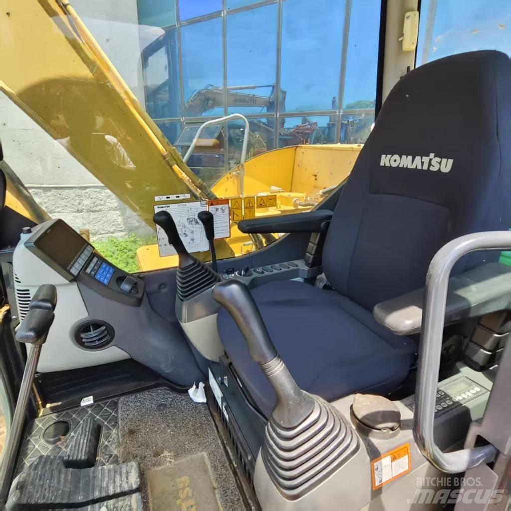 Komatsu PC 70 Paletli ekskavatörler