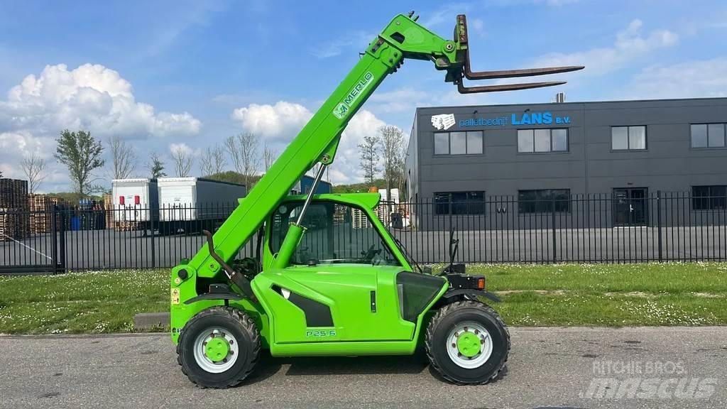 Merlo P25.6 Tarimsal teleskopik yükleyiciler