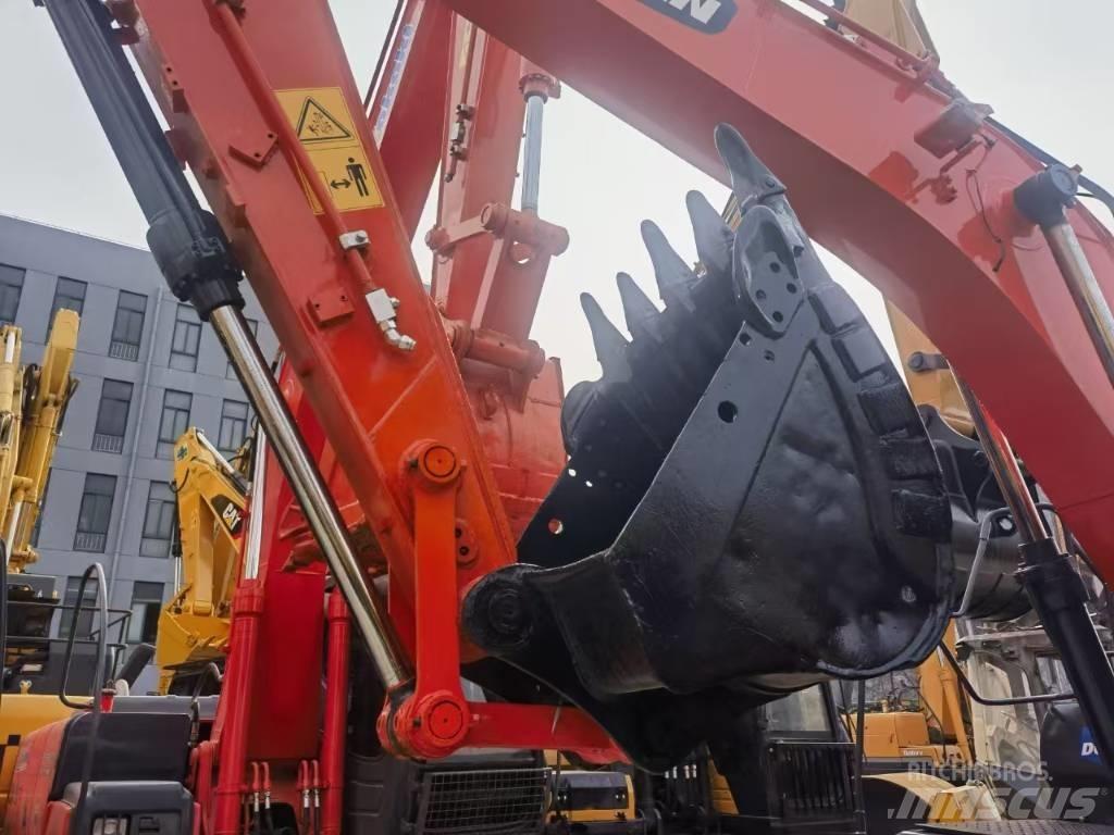 Doosan DX140LC-7 Paletli ekskavatörler