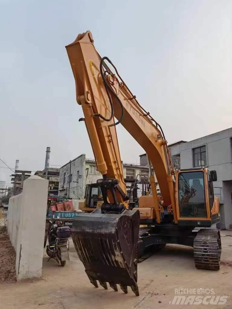 Hyundai R220LC-9S Paletli ekskavatörler