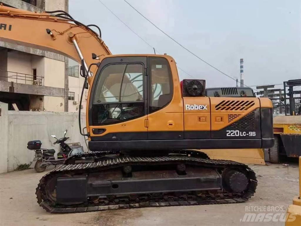 Hyundai R220LC-9S Paletli ekskavatörler