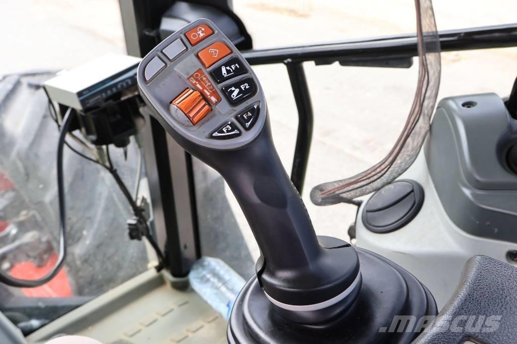 CLAAS Arion 460 Traktörler