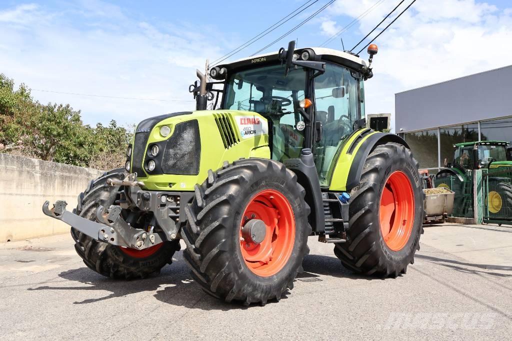 CLAAS Arion 460 Traktörler