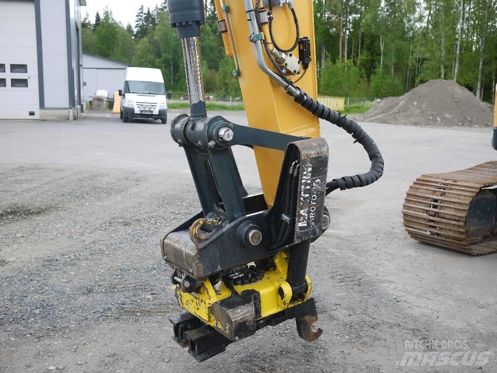 Hyundai HX 235 LCR Paletli ekskavatörler