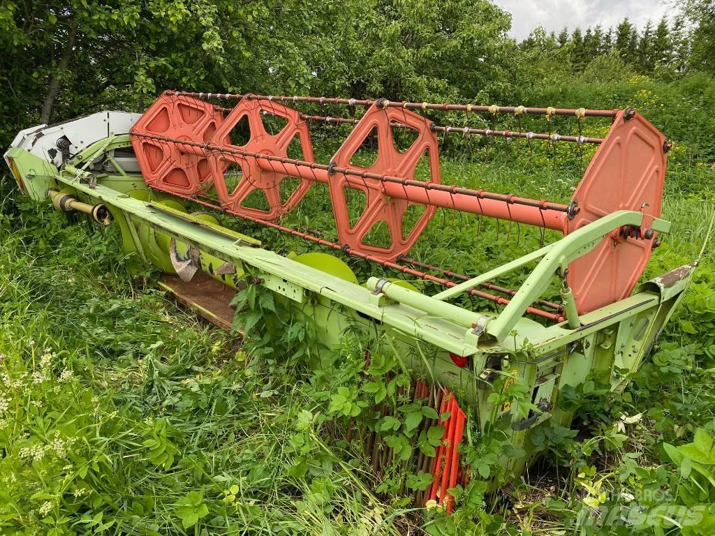 CLAAS Dominator 150 Biçerdöverler