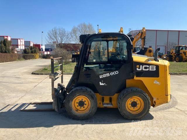 JCB 225 Skid steer loderler