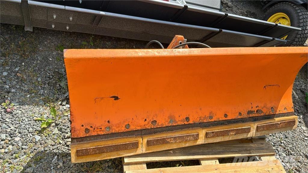 John Deere 3720 Traktörler