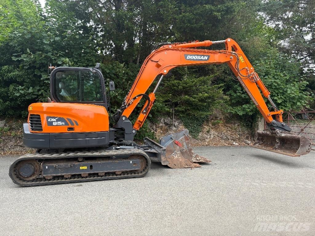 Doosan DX 85 R Midi ekskavatörler 7 - 12 t