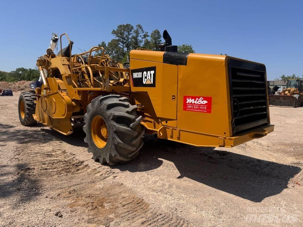 CAT RM 300 Asfalt geri dönüsüm makinalari