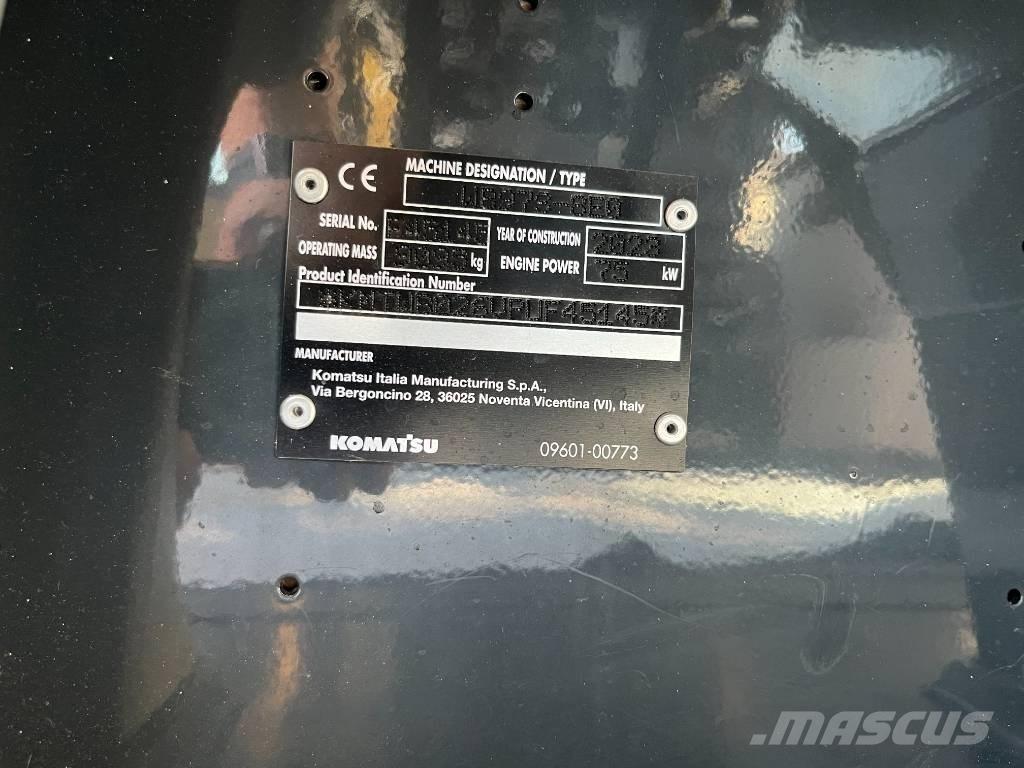 Komatsu WB 97 S-8 Kazıcı yükleyiciler - beko loder
