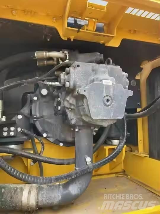 Komatsu PC350 Paletli ekskavatörler