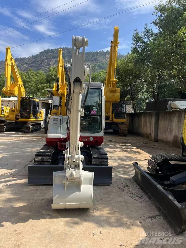Takeuchi TB150C Paletli ekskavatörler