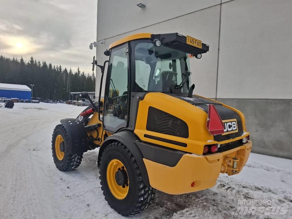 JCB 409 Tekerlekli yükleyiciler