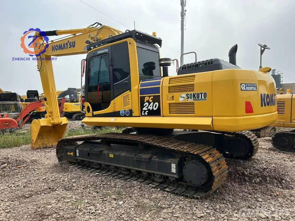Komatsu PC 240-8 Paletli ekskavatörler