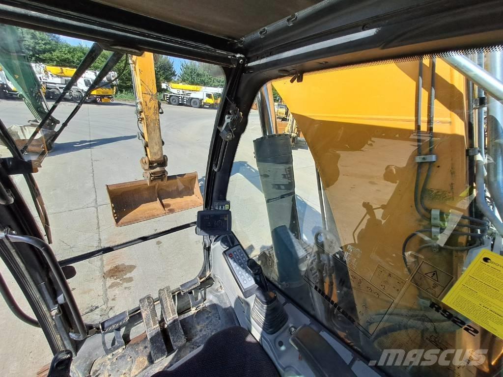 Liebherr R922LC Paletli ekskavatörler