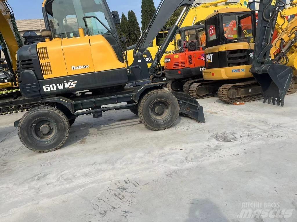 Hyundai R60W-9 Lastik tekerli ekskavatörler