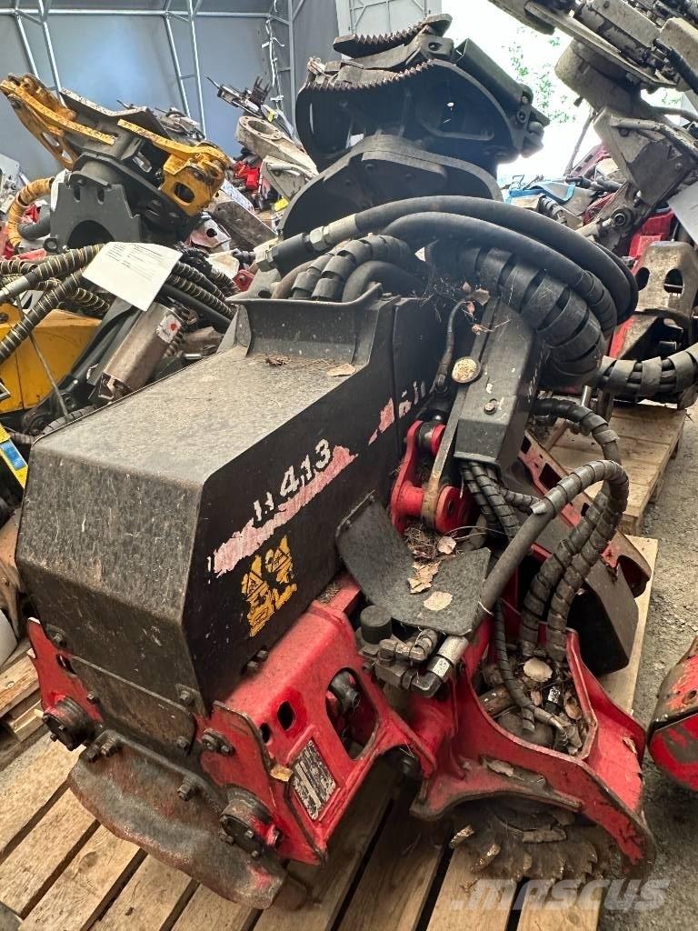 Waratah 413 Agaç kesme robotlari