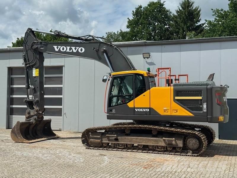 Volvo EC 300 EL Paletli ekskavatörler