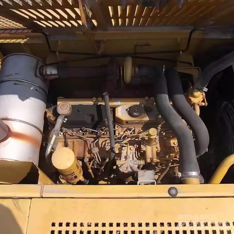 CAT 320 C Paletli ekskavatörler