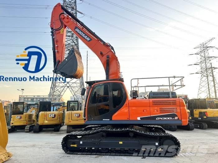 Doosan DX 300LC-9C Paletli ekskavatörler