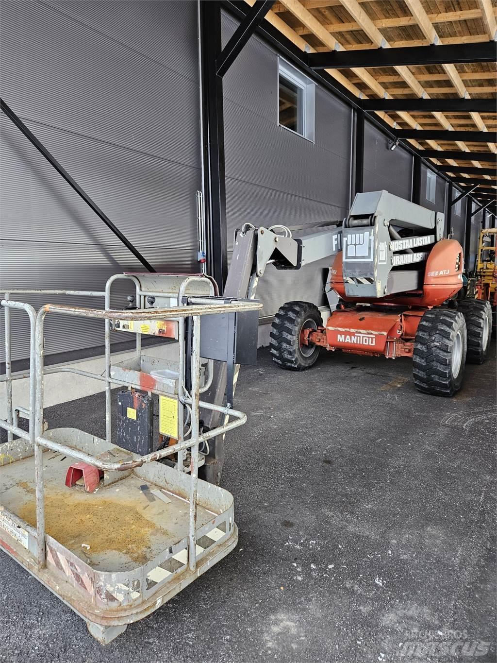 Manitou 165ATJ Körüklü personel platformları