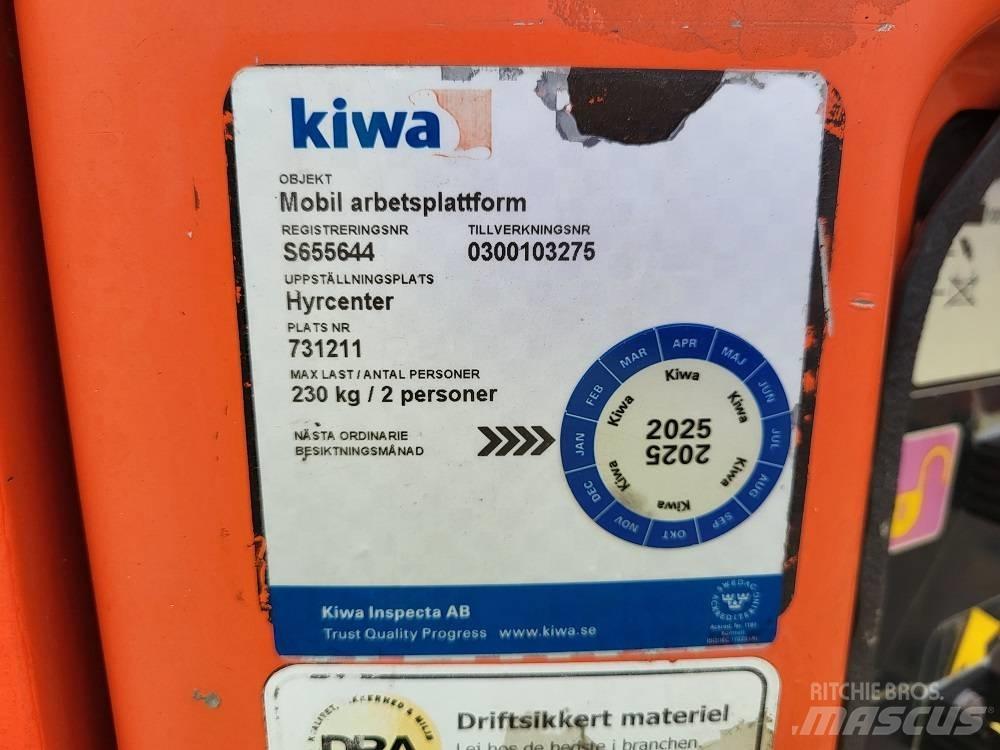 JLG E 300 AJP Körüklü personel platformları
