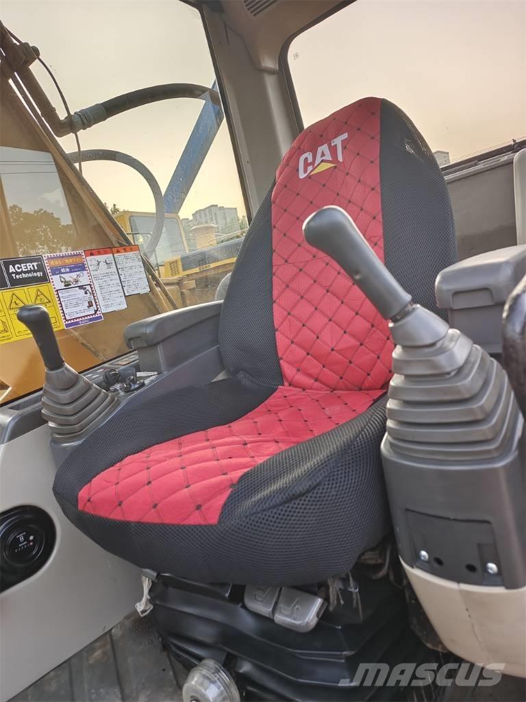 CAT 320CL Paletli ekskavatörler