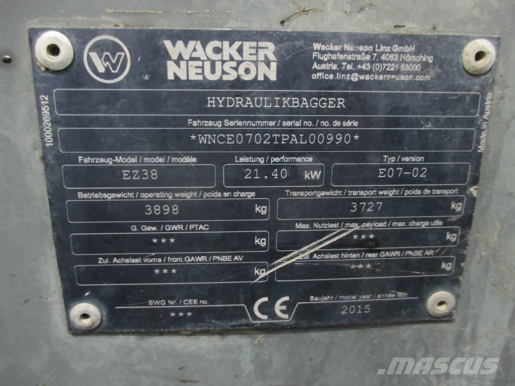 Wacker Neuson EZ 38 Paletli ekskavatörler