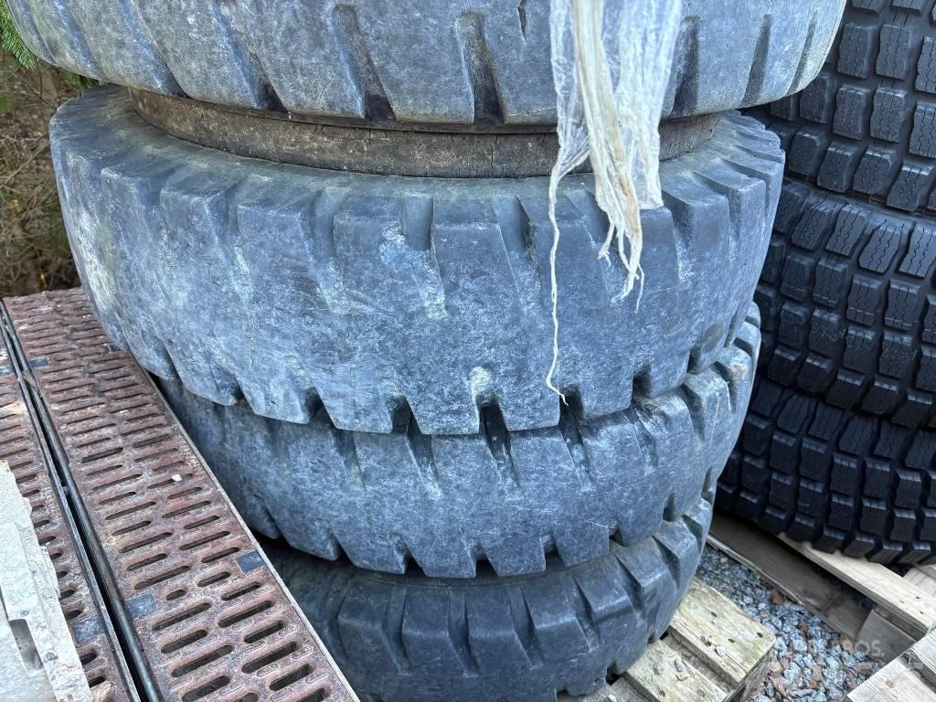 Hitachi ZX 140 W-5B Lastik tekerli ekskavatörler