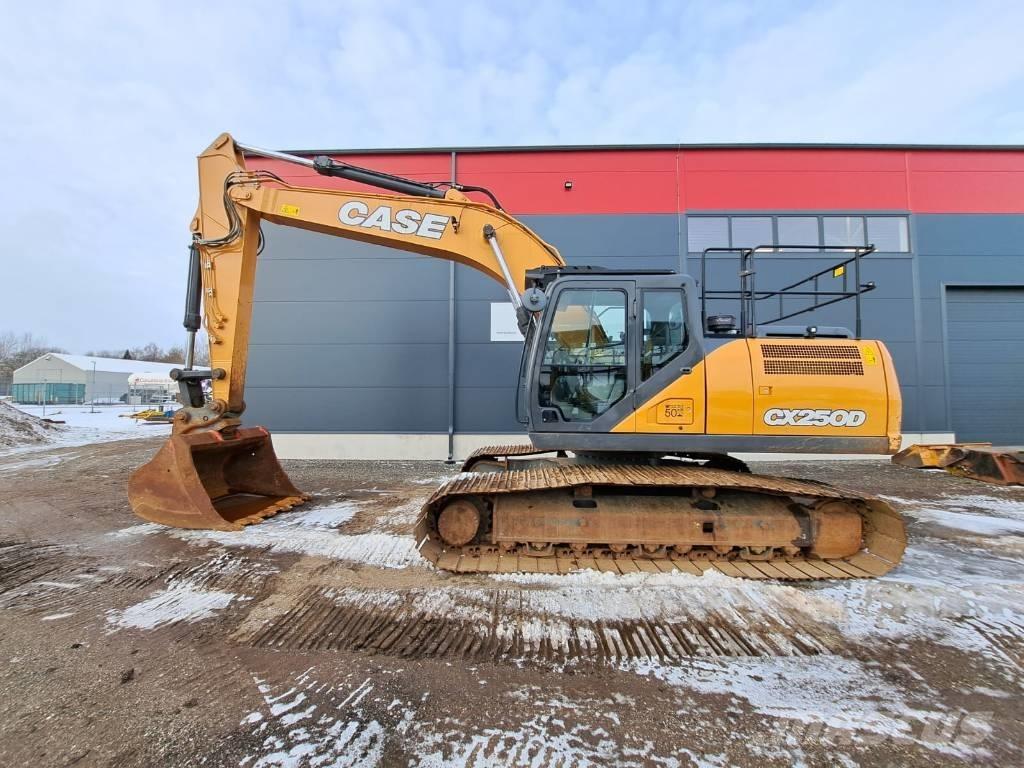 CASE CX 250 D Paletli ekskavatörler