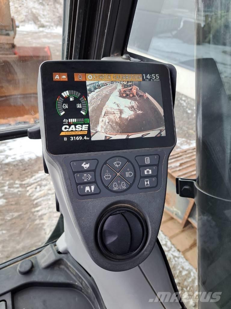 CASE CX 250 D Paletli ekskavatörler