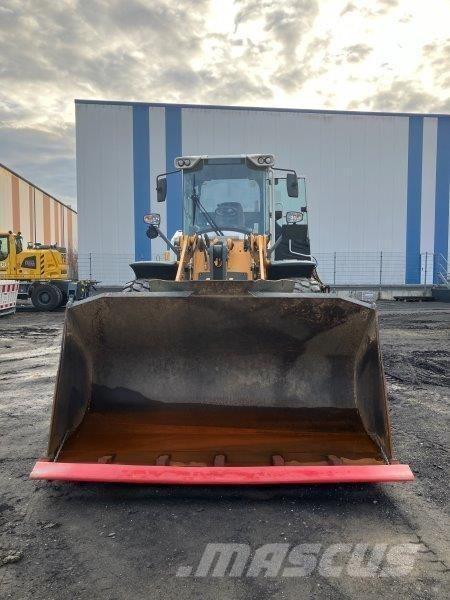 Liebherr L526 Tekerlekli yükleyiciler