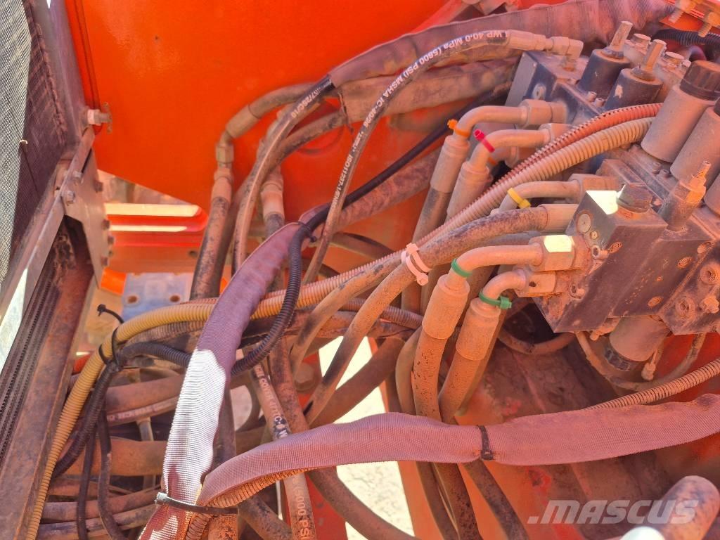 Xtreme XR1055 Teleskopik yükleyiciler