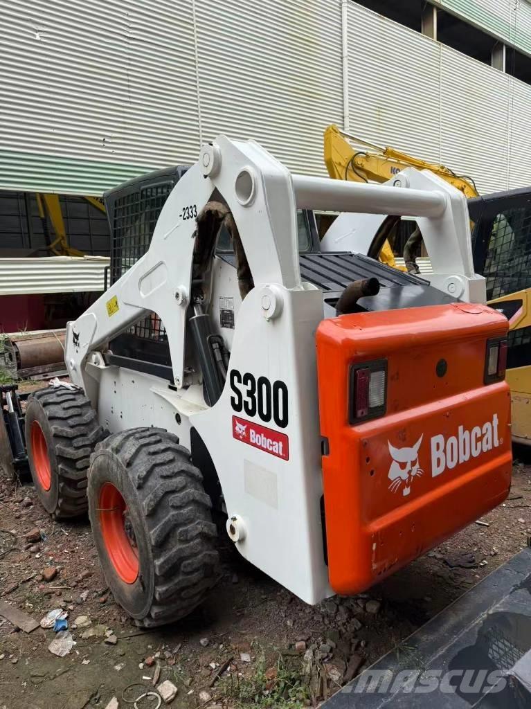 Bobcat S300 Skid steer loderler