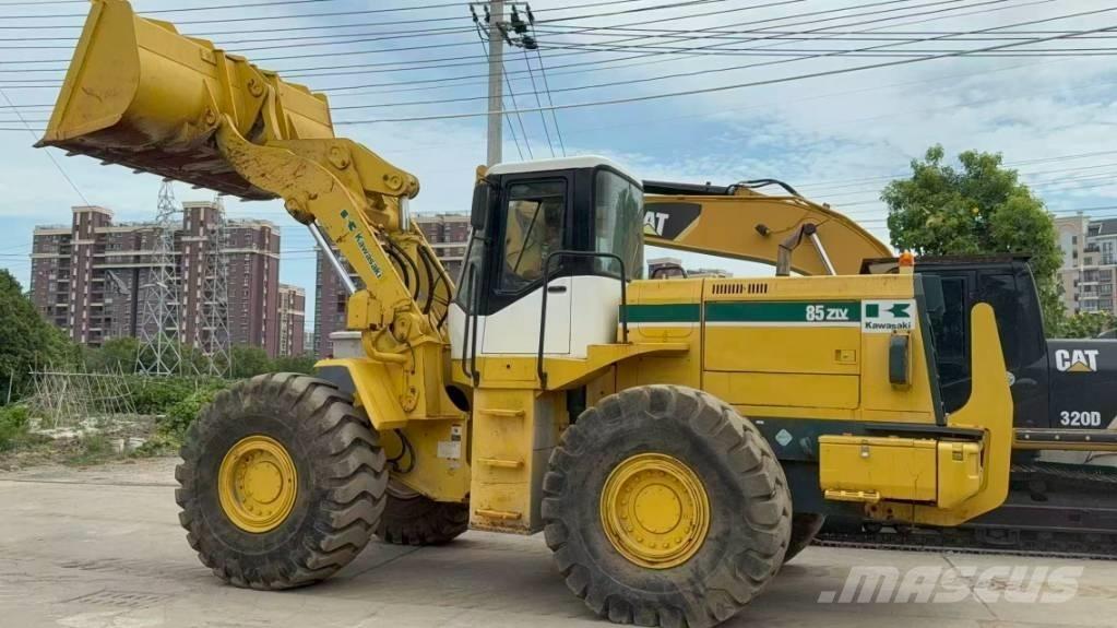 Kawasaki 85 Z Tekerlekli yükleyiciler