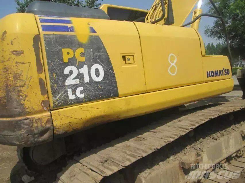 Komatsu PC 210-7 Paletli ekskavatörler