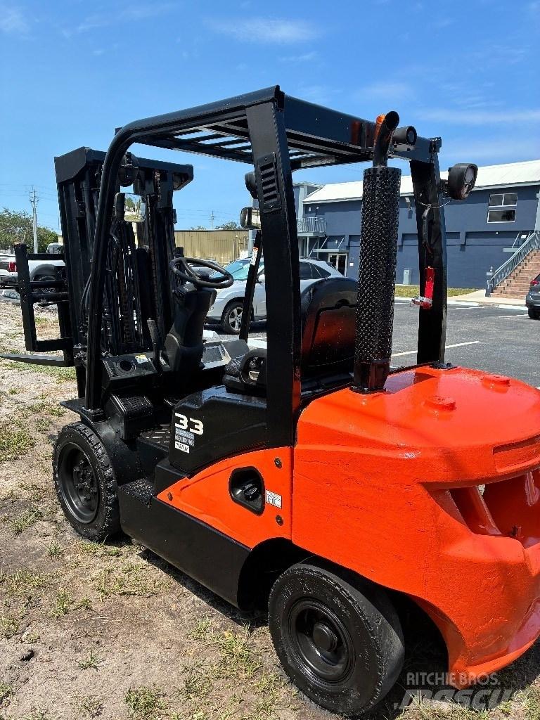 Doosan D 33 S-7 Diger