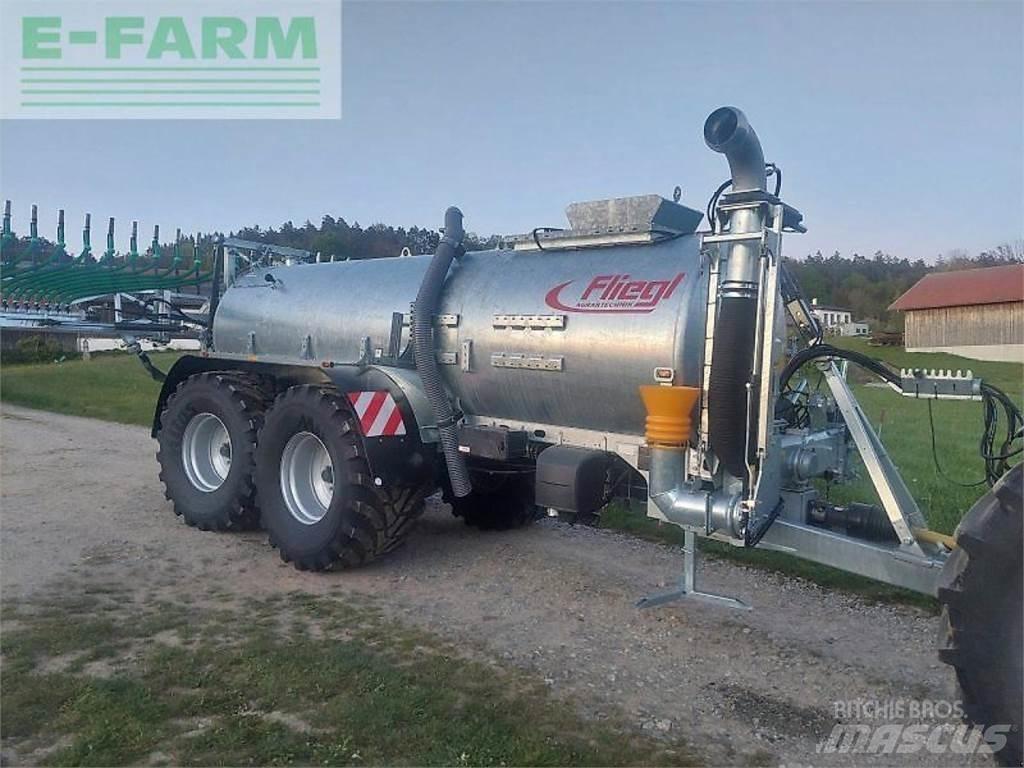 Fliegl pfw 14000 Gübre dagitma tankerleri