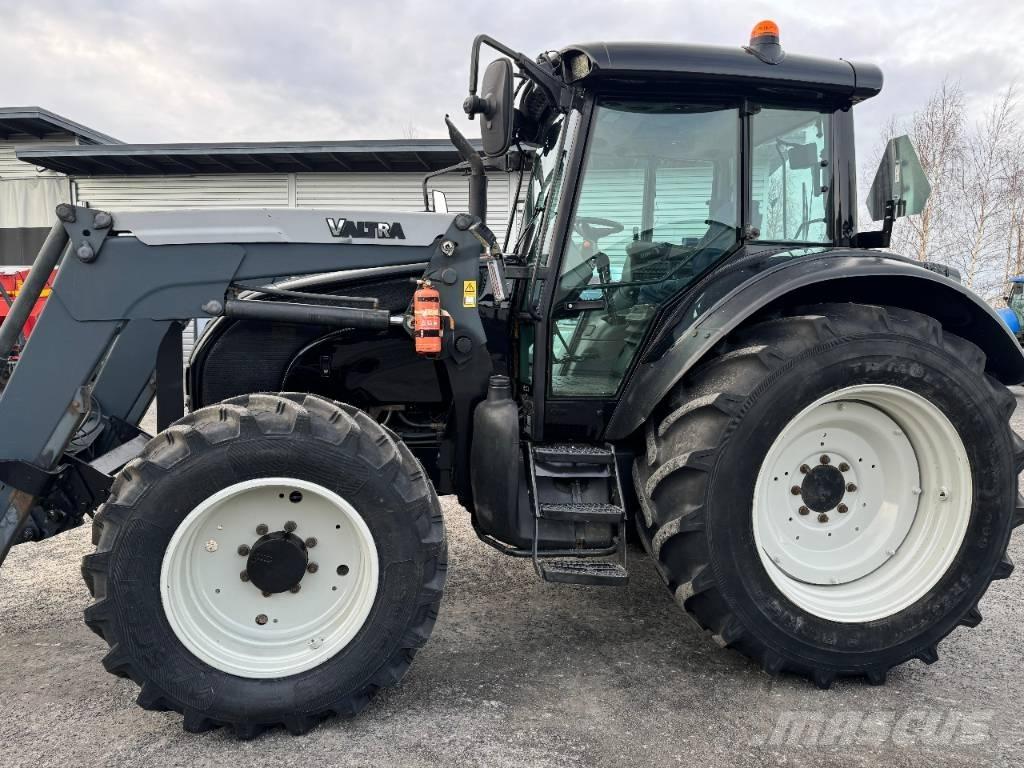 Valtra C 130 Traktörler
