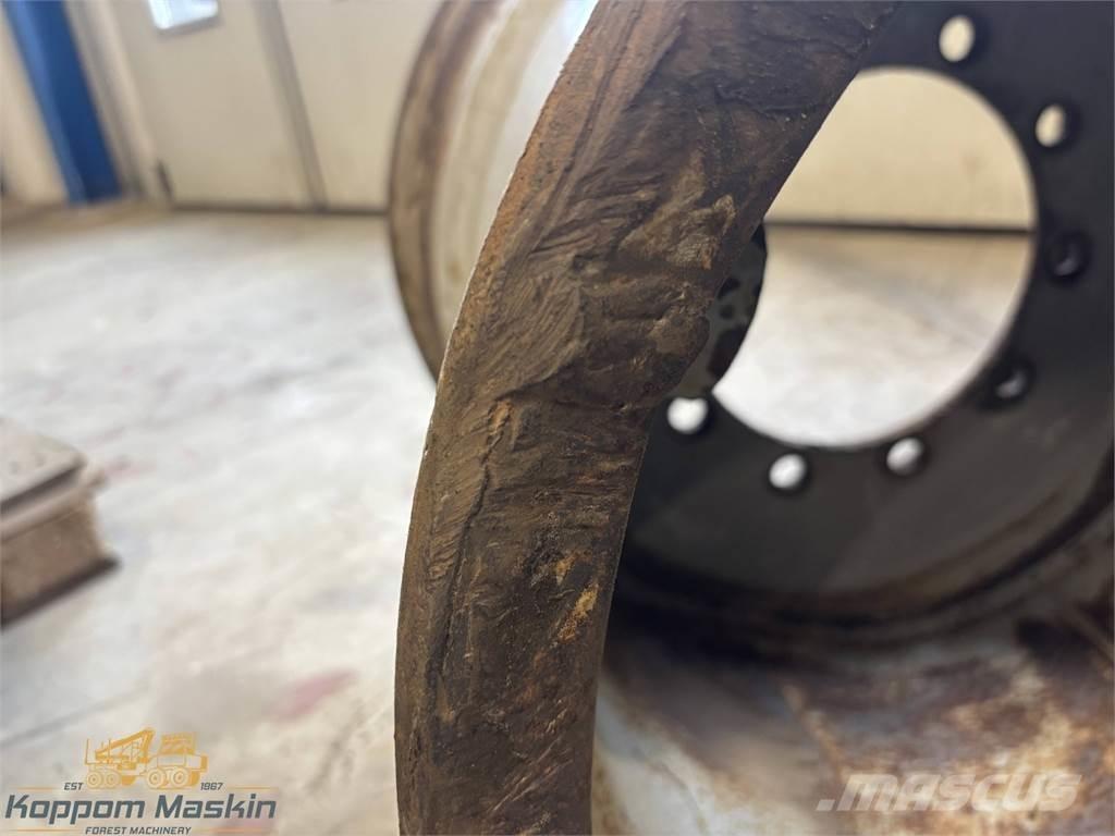 Valmet 890 24x26,5 Lastikler