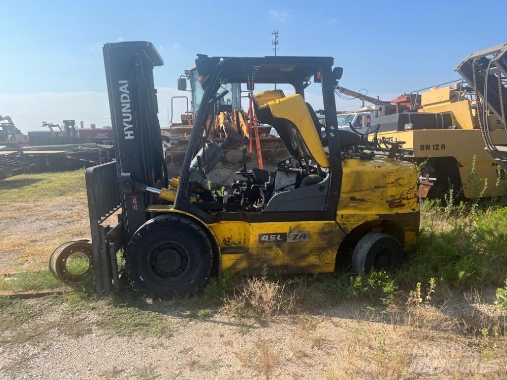 Hyundai 45 L-7 A Diger