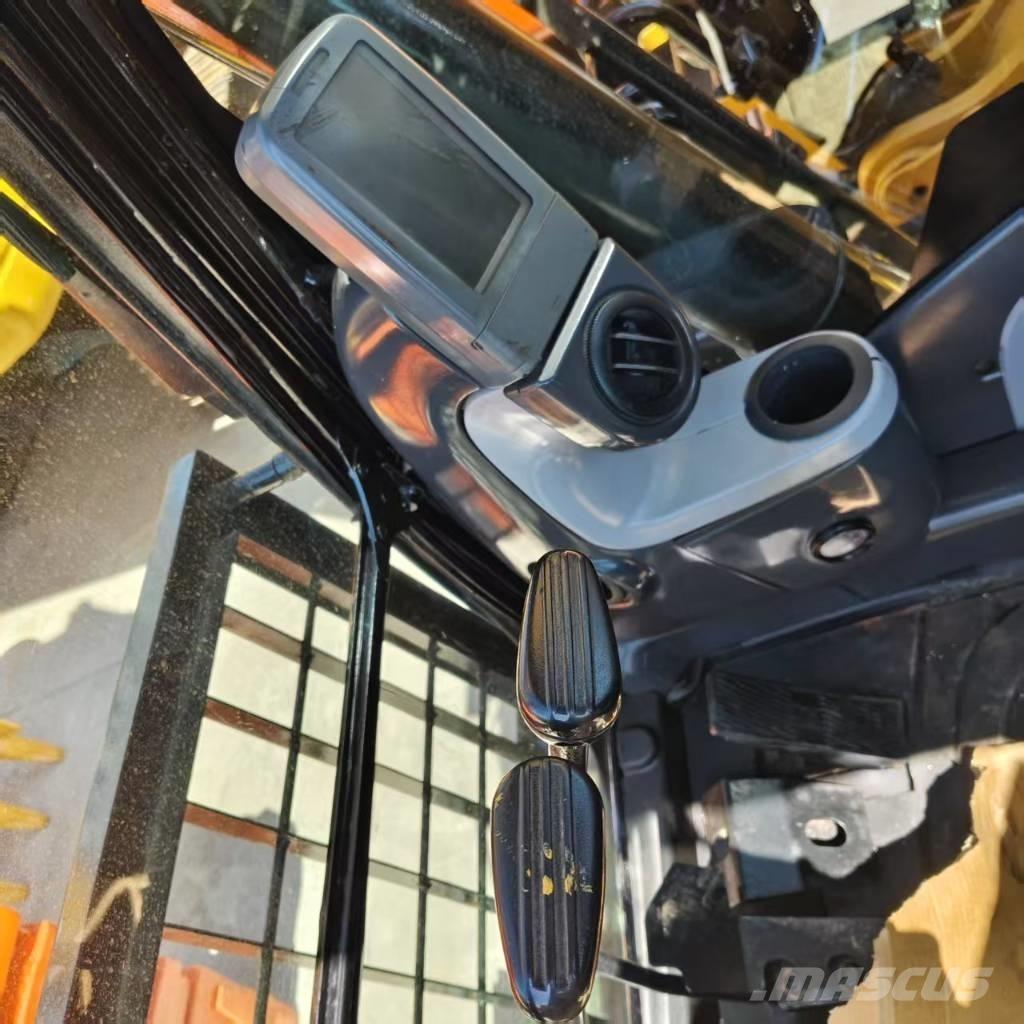 CAT 320 D Paletli ekskavatörler
