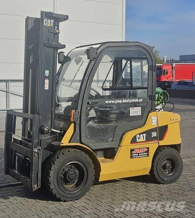 CAT GP 30 N LPG'li forkliftler
