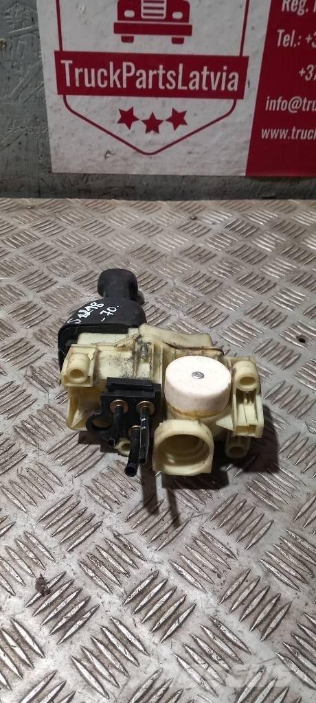 Scania R 440    1882115 Kabinler