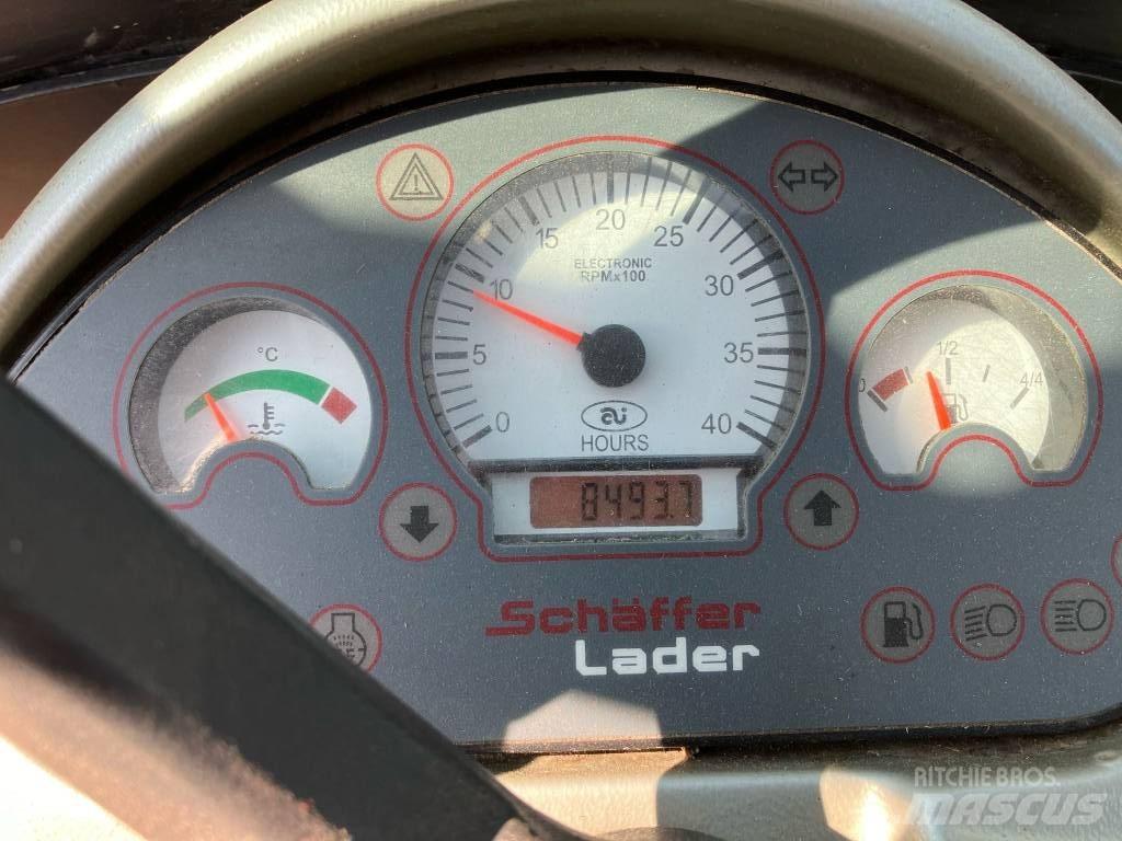 Schäffer 4360 Mini yükleyiciler