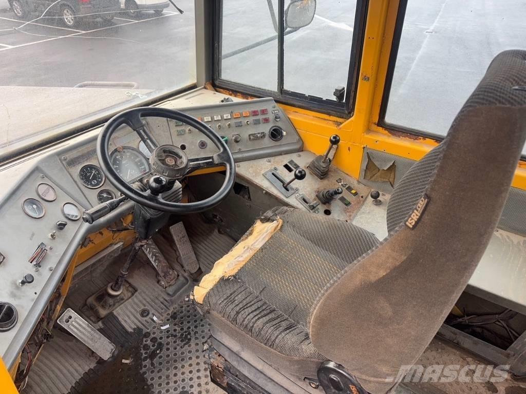 Volvo A 25 C 6x6 Belden kirma kaya kamyonu
